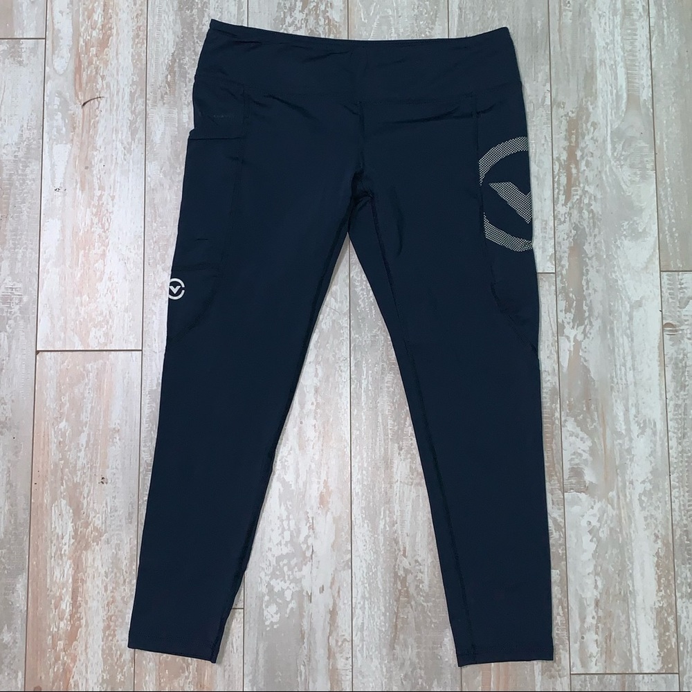Virus 3/4 compression pants